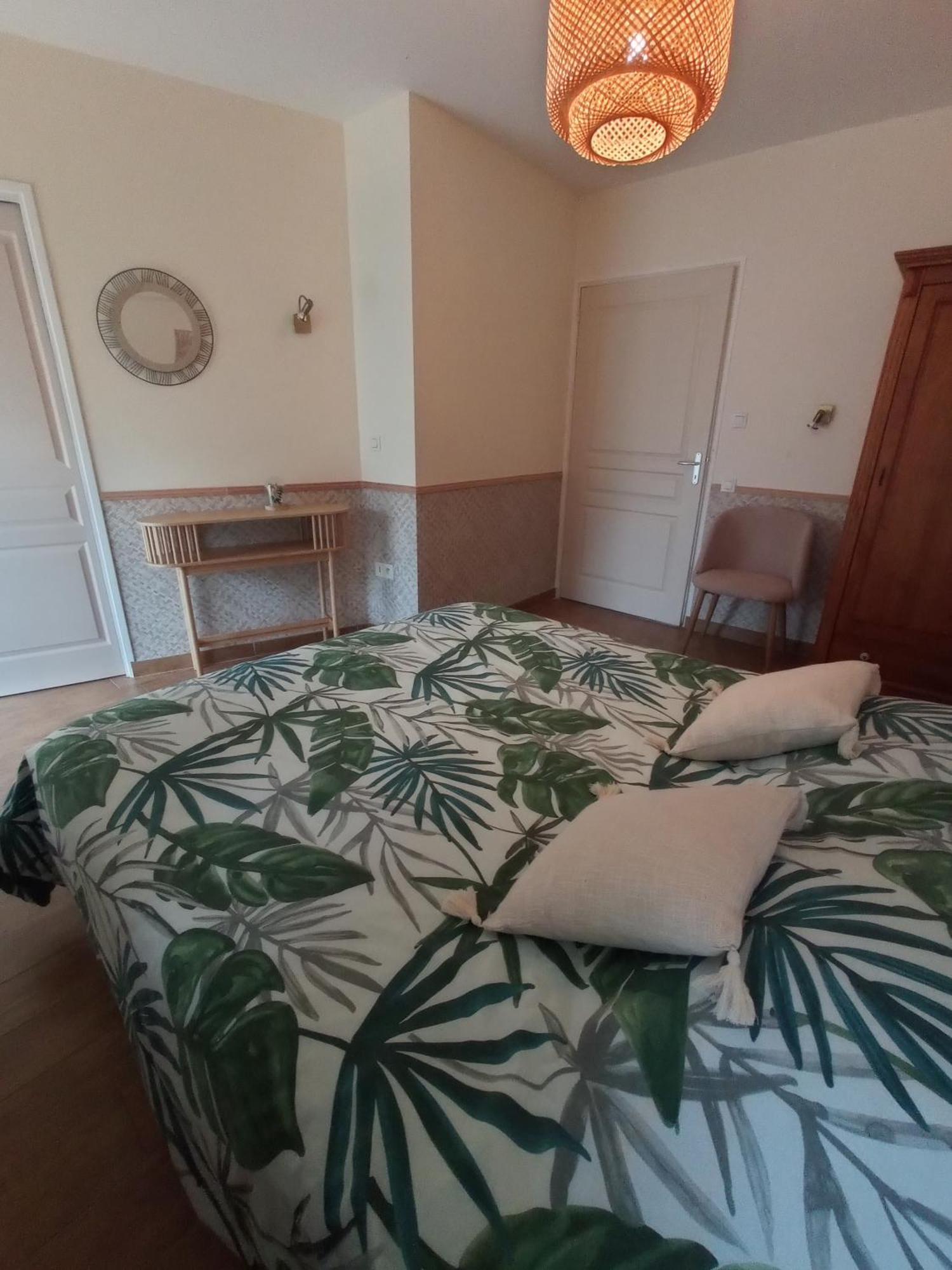 Chambres D'Hotes La Roche Saint-Hilaire-des-Landes エクステリア 写真
